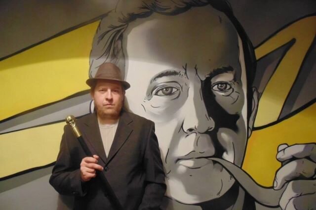 Спасибо, что подписались на мой канал, вы помогаете его развитию. На фото ростовский писатель-фантаст Антон Вильгоцкий