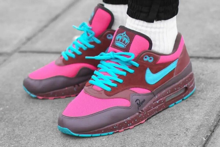 Air max best sale 1 parra f&f