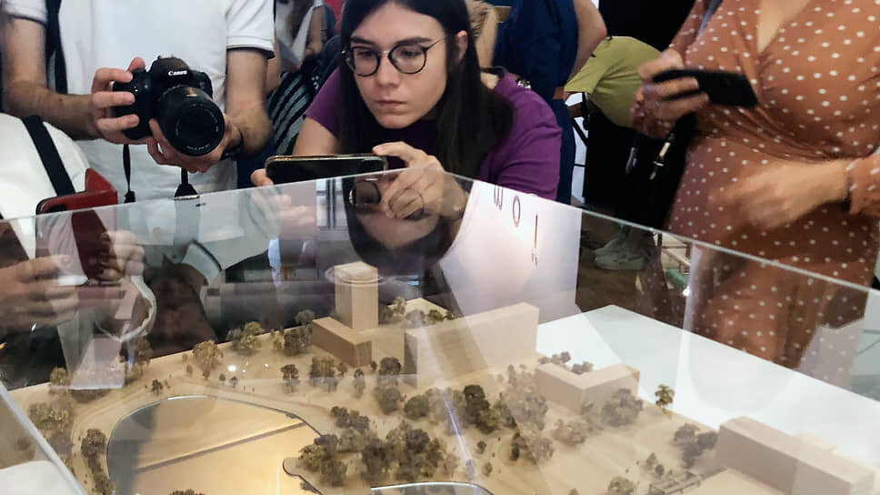     Фото: Алексей Тарханов / Коммерсантъ