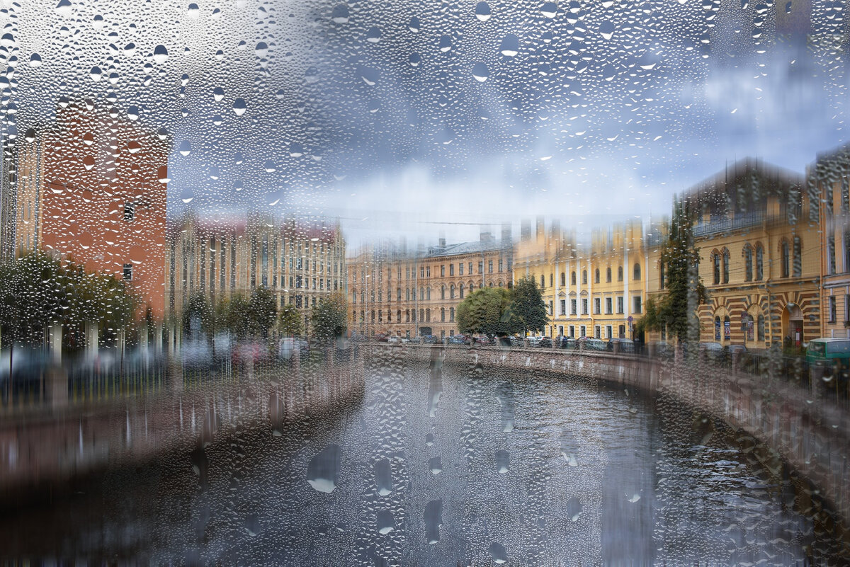 Дождь в питере фото