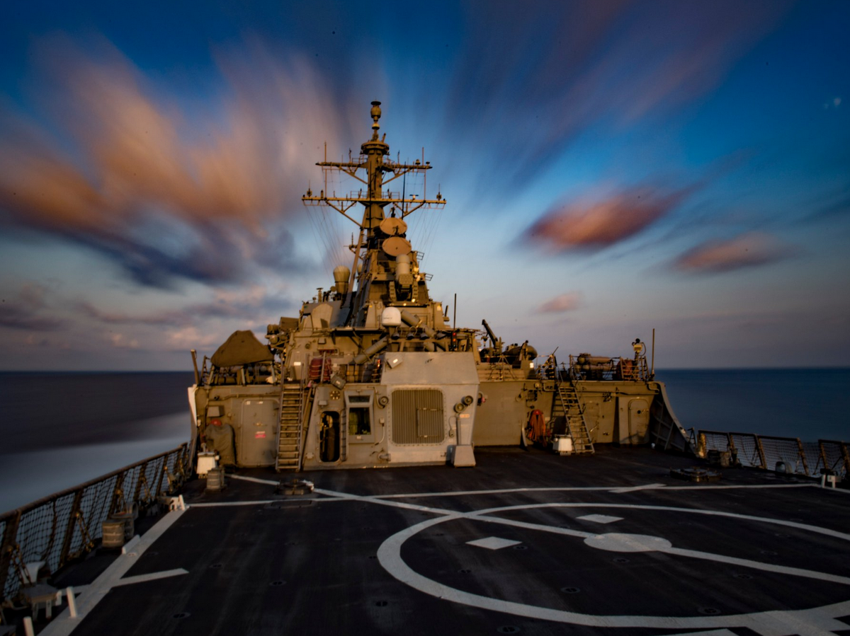     Эсминец "Карни" в акватории Черного моря. 27 августа 2018 © Фото : U.S. Naval Forces Europe-Africa/U.S. 6th Fleet