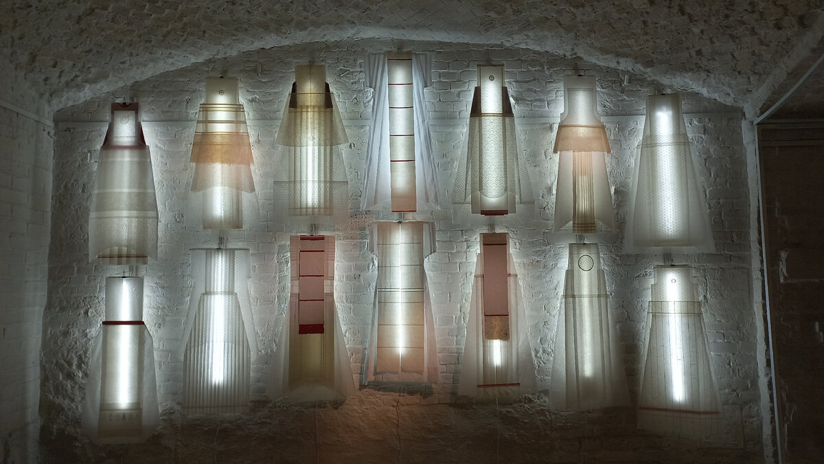 Выставка "Твой белый дом" в AZ ART Фото автора