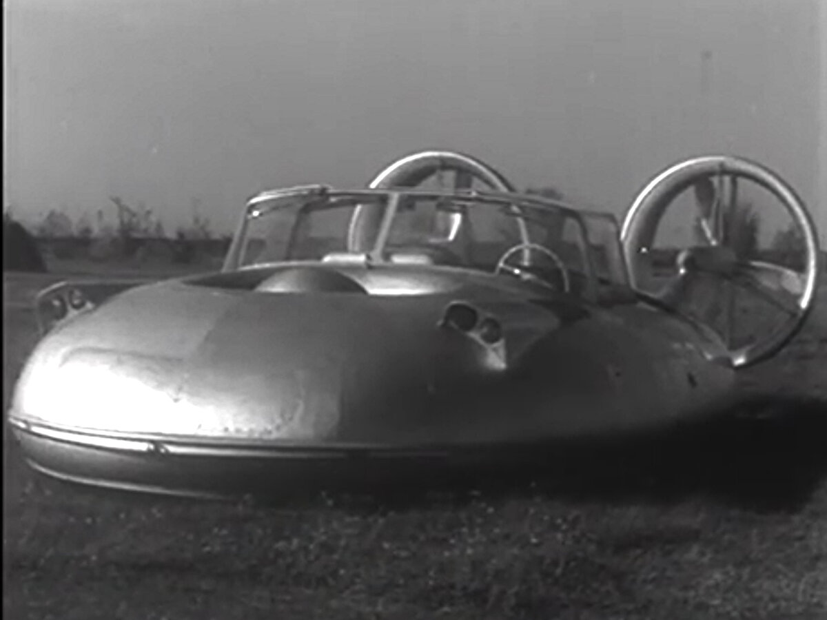 Летающий автомобиль "ГАЗ 16"