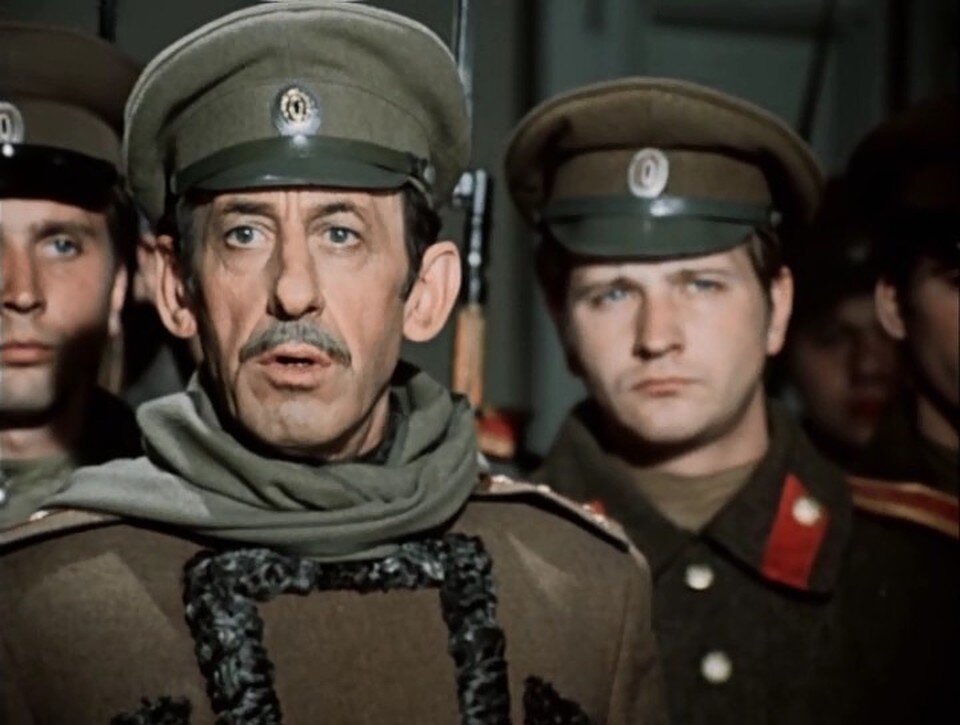    Владимир Басов в фильме "Дни Турбиных"