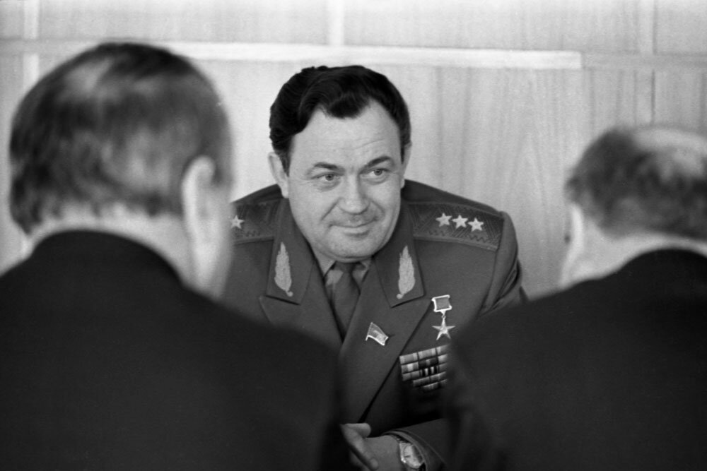 Маршала авиации б п бугаева. Борис павлович бугаев. бугаев министр гражданской авиации ссср. бугаев борис павлович министр гражданской авиации. маршал авиации бугаев борис павлович.