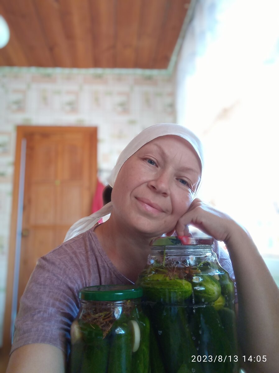 Лето, кухня, огурцы