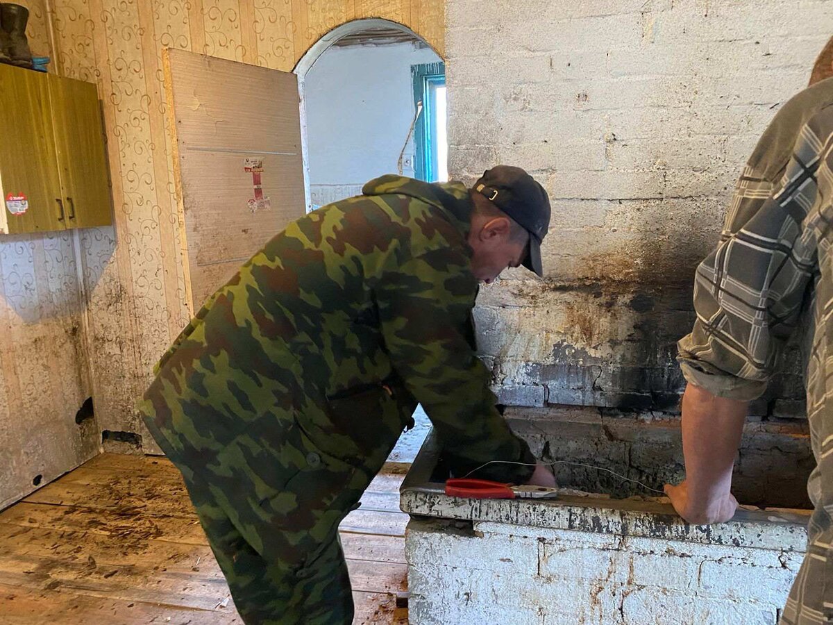 Ребята работают.