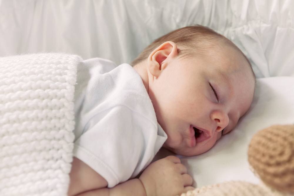 Спит с открытым ртом — 16 ответов | форум Babyblog