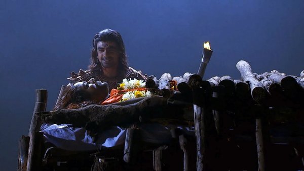 Кадр из сериала "Махабхарата"-2013