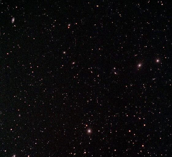 Фотография кластера Девы. Источник изображения: lambda.gsfc.nasa.gov