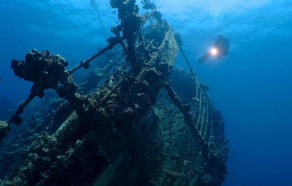 Затонувшие корабли в черном море фото