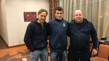 Фото: ФК Ростов31-летний финский футболист в качестве свободного агента поставил свою подпись под договором с ростовской командой, который рассчитан на два с половиной года, до лета 2021 года, сообщает официальный сайт клуба.

