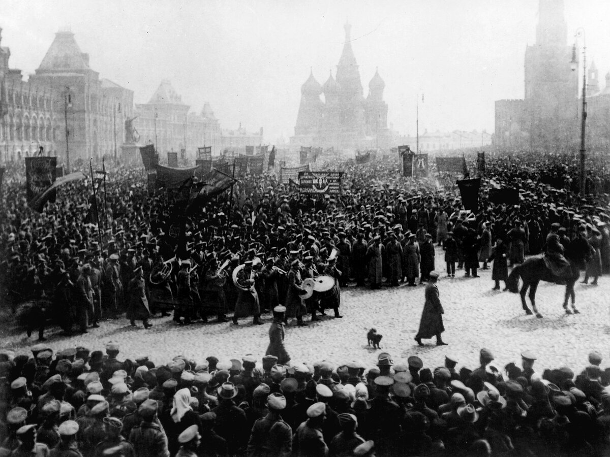 Октябрьская революция 1917 история. Революция в России 1917. Революция 1917 года в России. Октябрьская (Великая русская) революция 1917 г. 1917 Февральская и Октябрьская революции в России