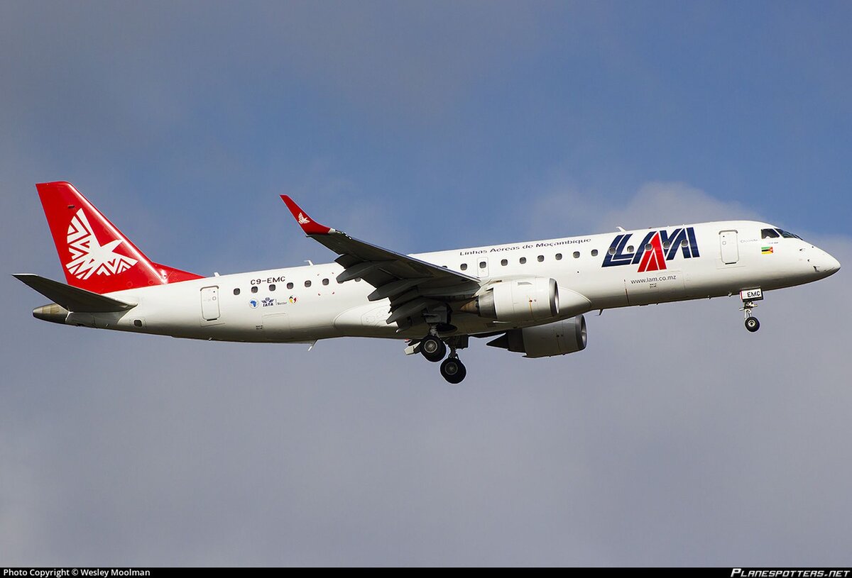 Мозамбикский Embraer 190AR, потерянный в Намибии по желанию его капитана