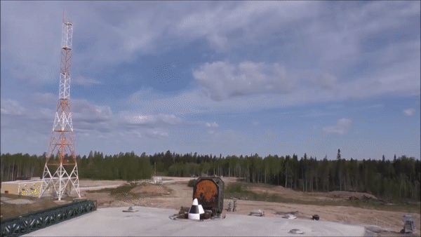 Источник: Минобороны России. Бросковые испытания "Сармата".