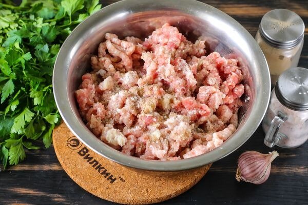 Фарш для котлет как в советской столовой (от одних воспоминаний текут слюнки) — в чем же их секрет?