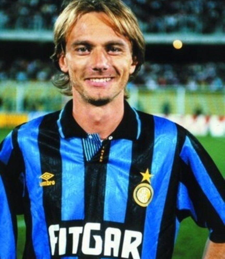 В Интере Фонтолан провел 5 лет и настрелял 16 мячей.