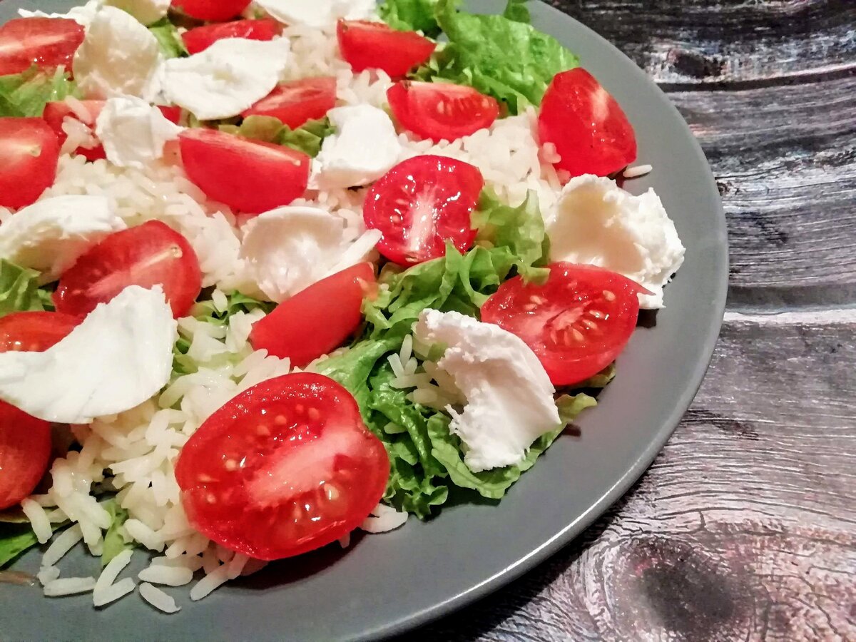 Не обычный, но вкусный! Мой новый салат с рисом,овощами и сыром