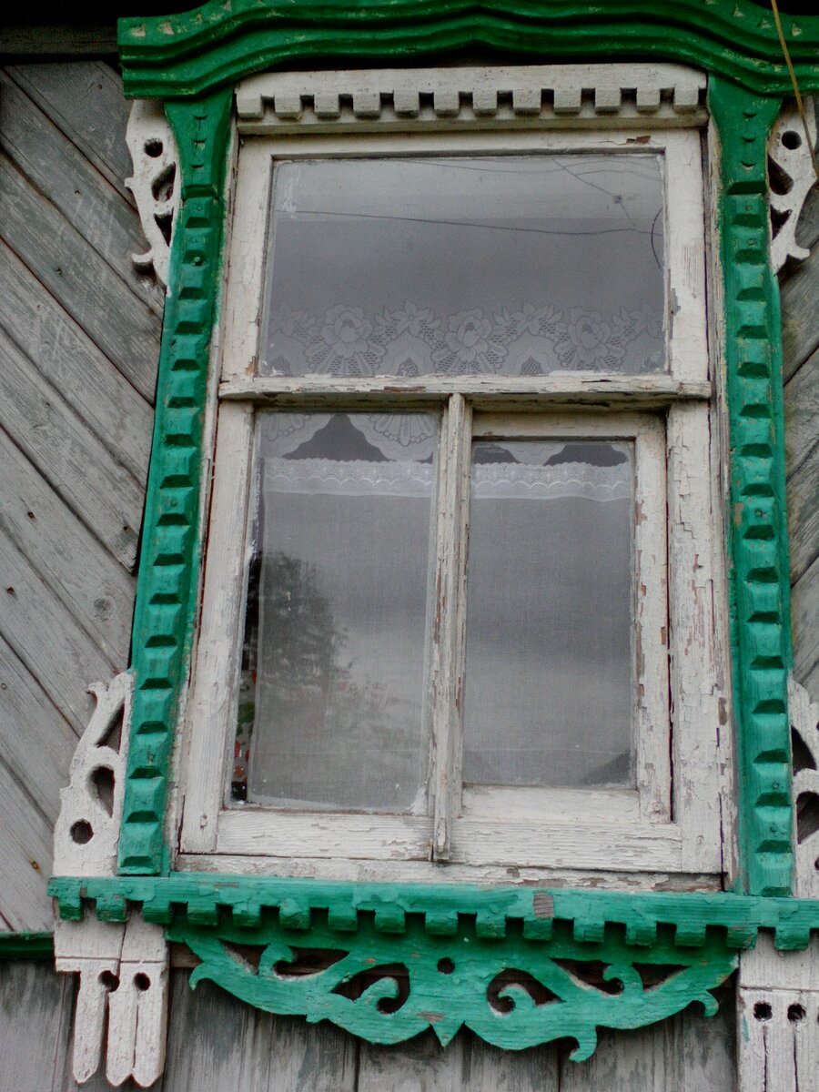 Окно родительского дома