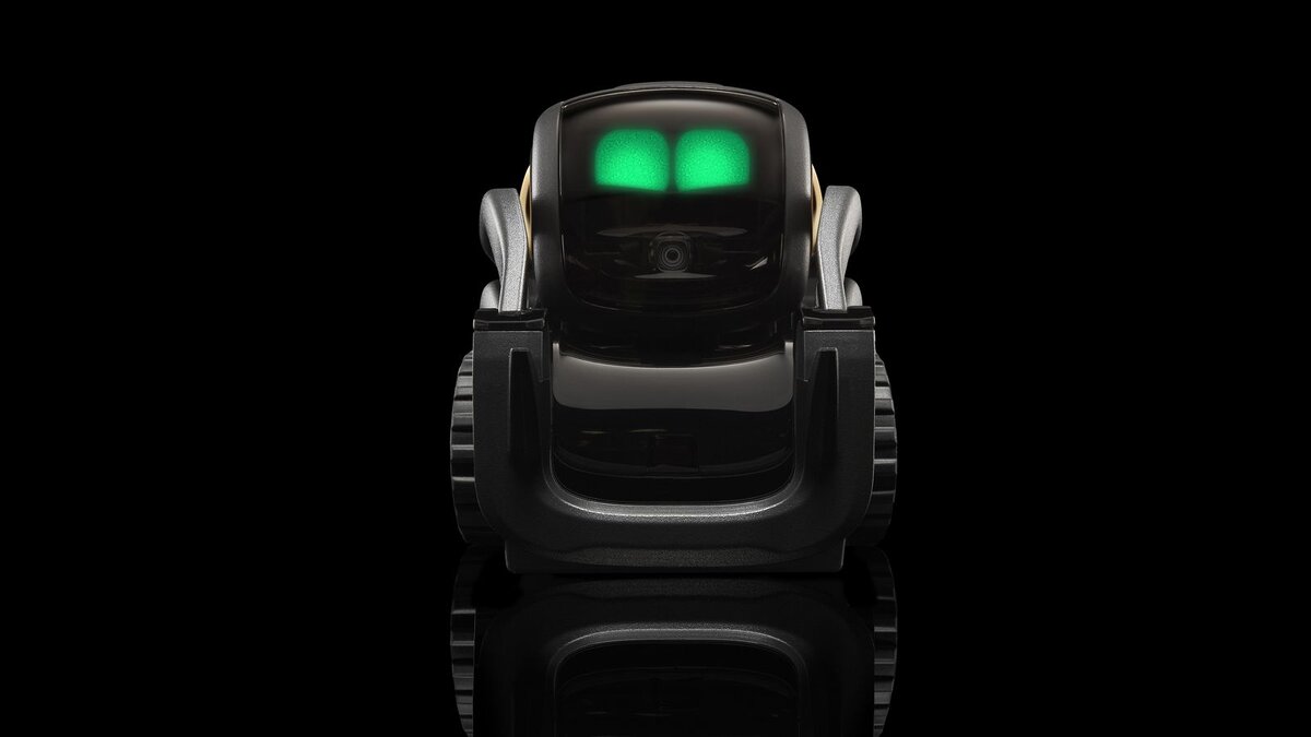 Робот-компаньон Anki Vector