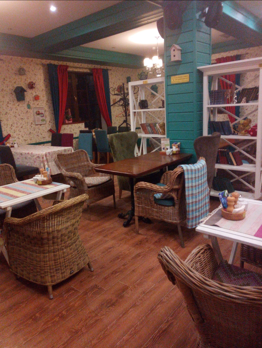 Зал кафе Андерсон