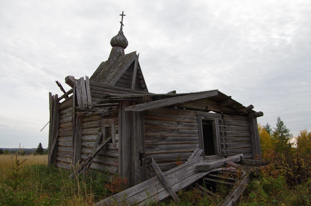 Погода березник архангельская область. Березник Пинежский район. Деревни Пинежского района Архангельской области. Березник Пинежский район Архангельская область. Деревня остров Пинежского района Архангельской области.