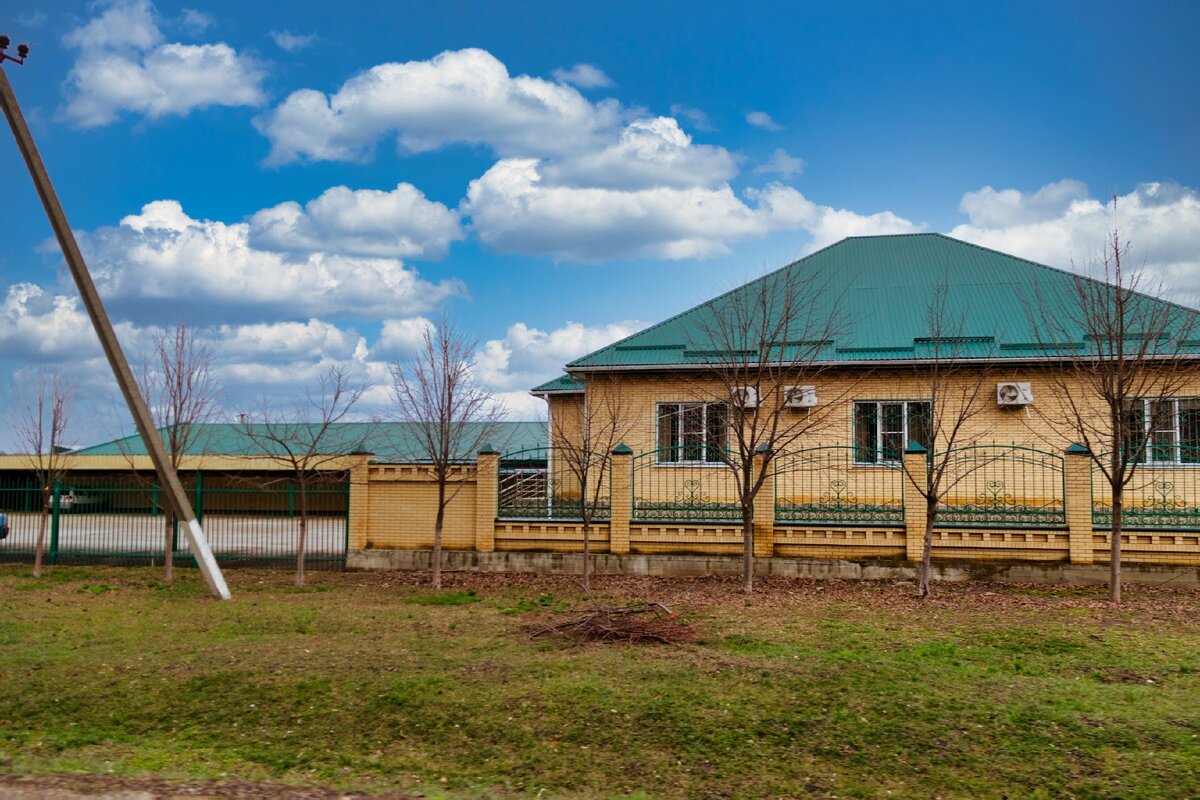 По дроге в посёлок Пролетарский