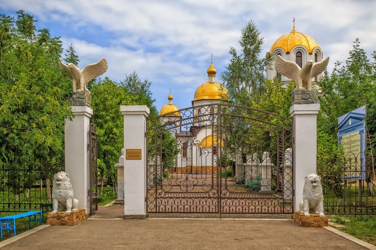 Центральный вход в Храмовый комплекс