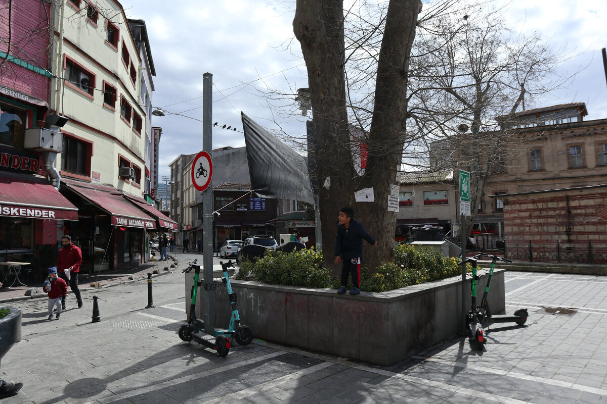 Стамбул урбанистический. Как азиатский хаотичный мегаполис стал уютным благоустроенным городом