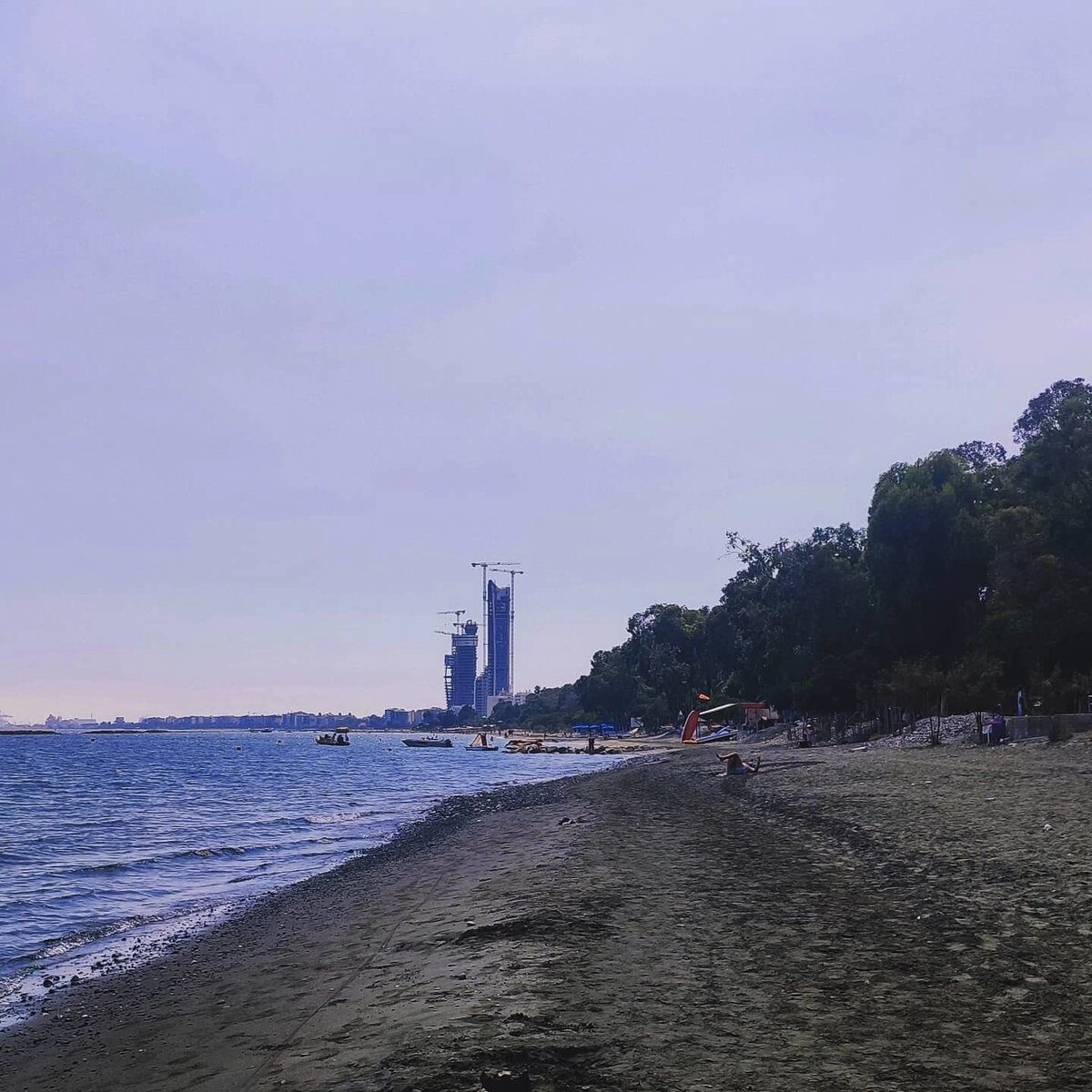 городской пляж Лимассола