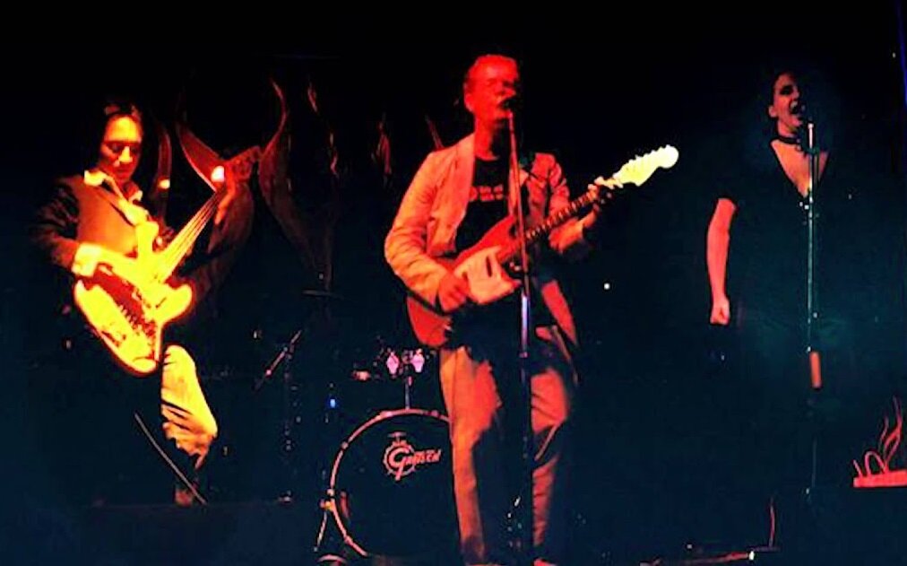 Увы, более качественных изображений группы Captain Automatic найти не удалось