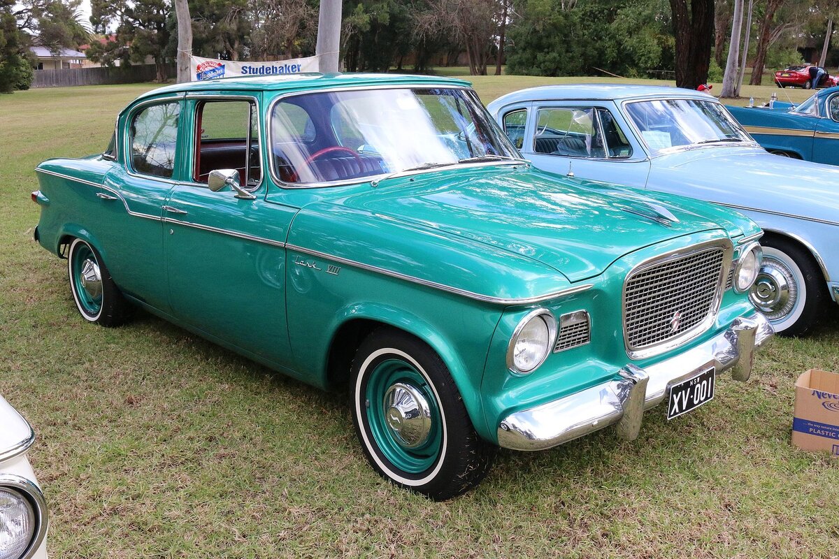 studebaker lark viii