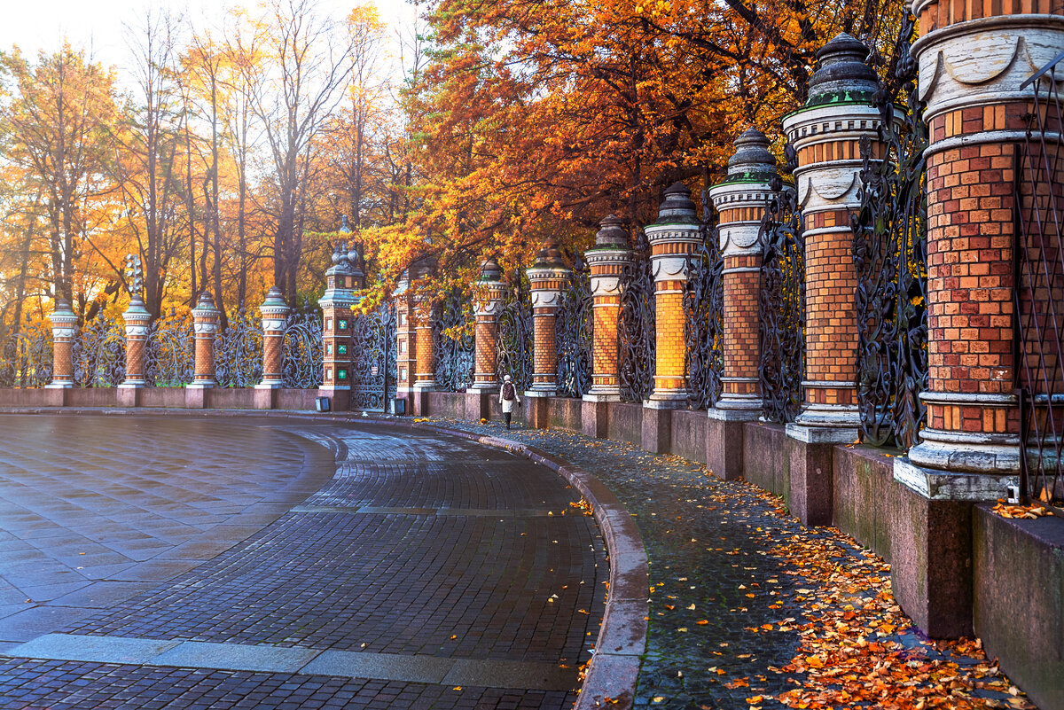 Осень в парках Петербурга. Фото: Комитет по развитию туризма Санкт-Петербурга