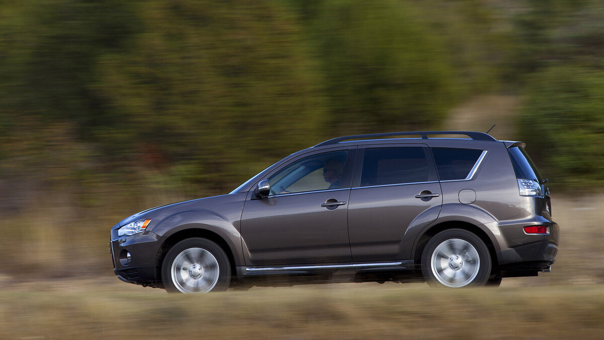 Главные плюсы и минусы Mitsubishi Outlander | Поломки и достоинства авто