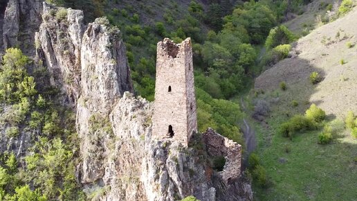 Вовнушки. Башни растущие из скал, Республика Ингушетия