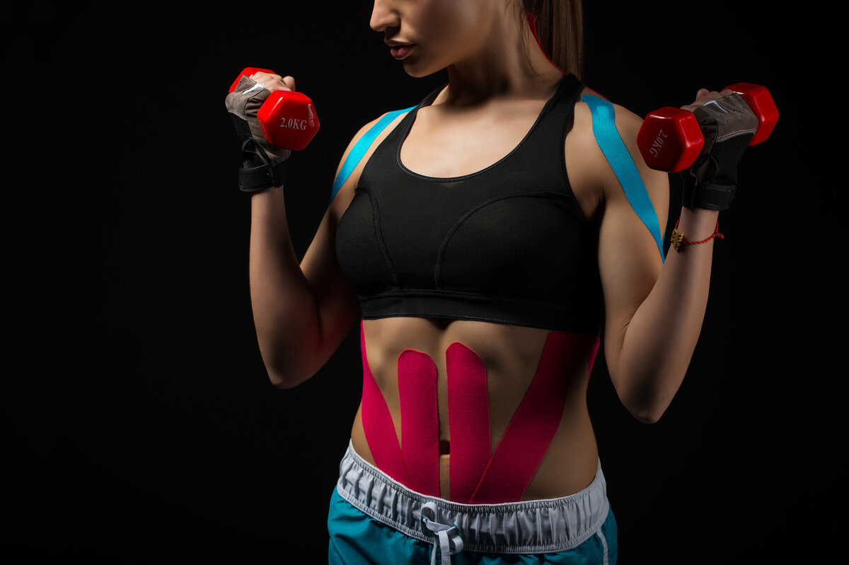     Тейпы для тела — модный способ получить плоский живот без диет