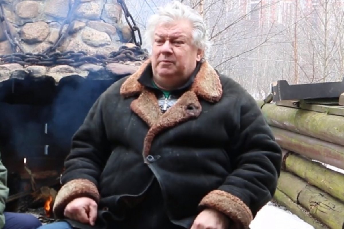    Умер один из основателей клоун-мим-театра «Лицедеи» Александр Скворцов