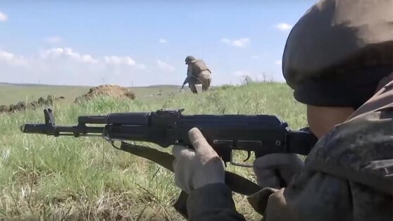    Штурмовикам Западного военного округа вручили ордена и медали на передовой Ирина Петрова