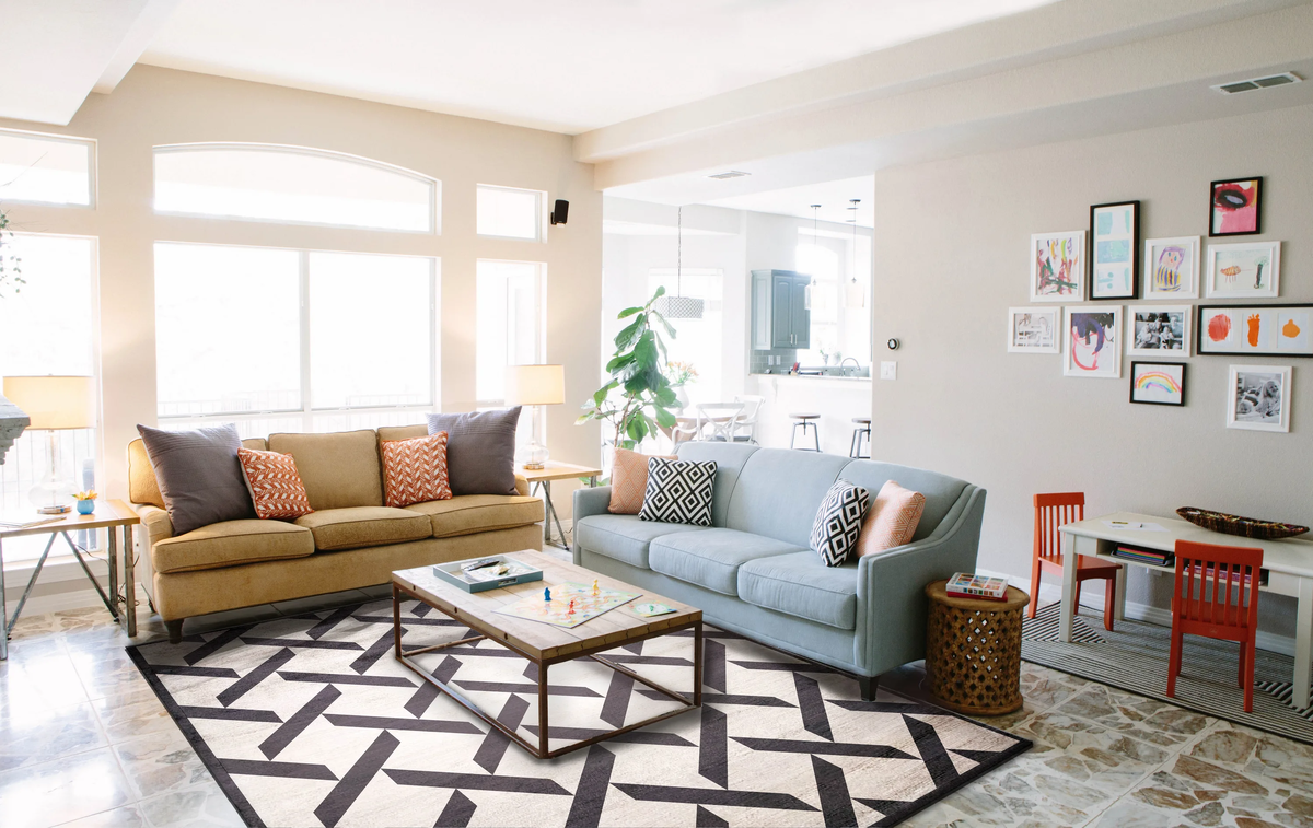 Добавление текстильных элементов: