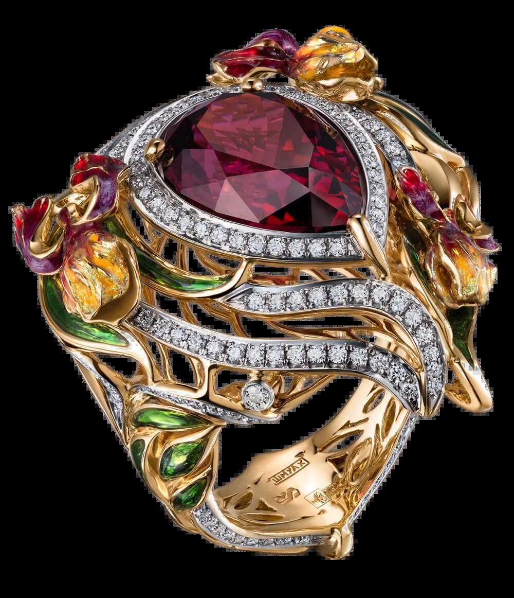 Кольцо "Цветок желаний", ювелирный дом RODIS, желтое золото 585 пробы, родолит, прозрачные бриллианты высшей категории, рубины, горячая эмаль, ручная работа