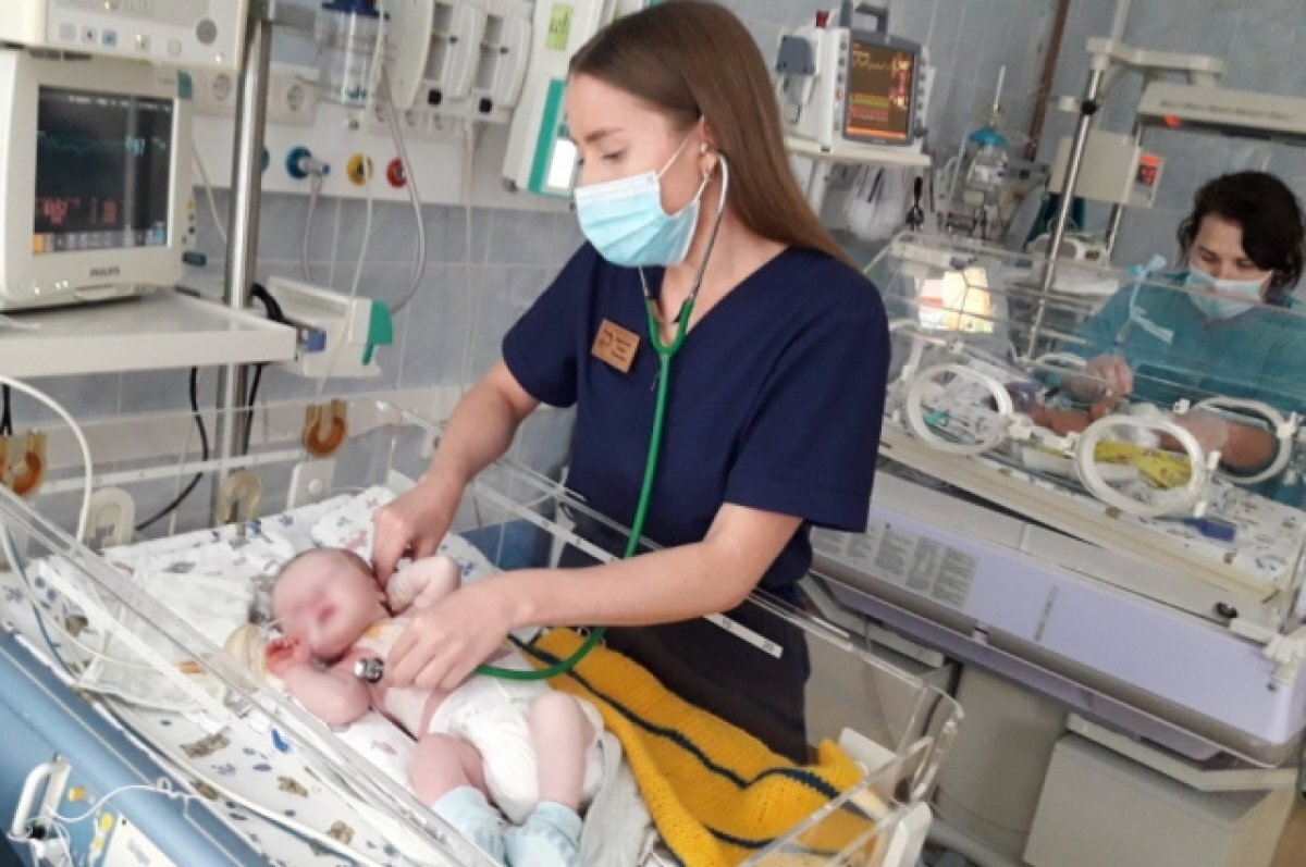    В Тюменской области малышей проверяют на 36 наследственных заболеваний