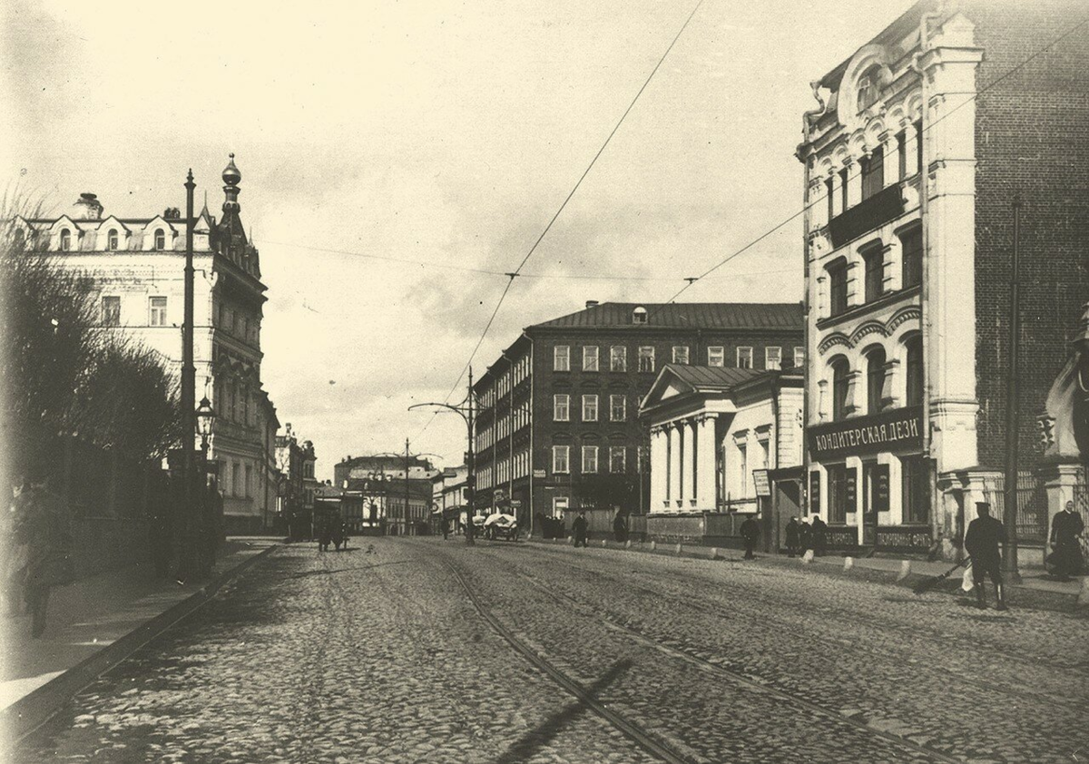 Улица пречистенка 19. Остоженка 1913 год. Остоженка в 19 веке. Москва улица Метростроевская Остоженка. Москва, Остоженка, 1890-е.