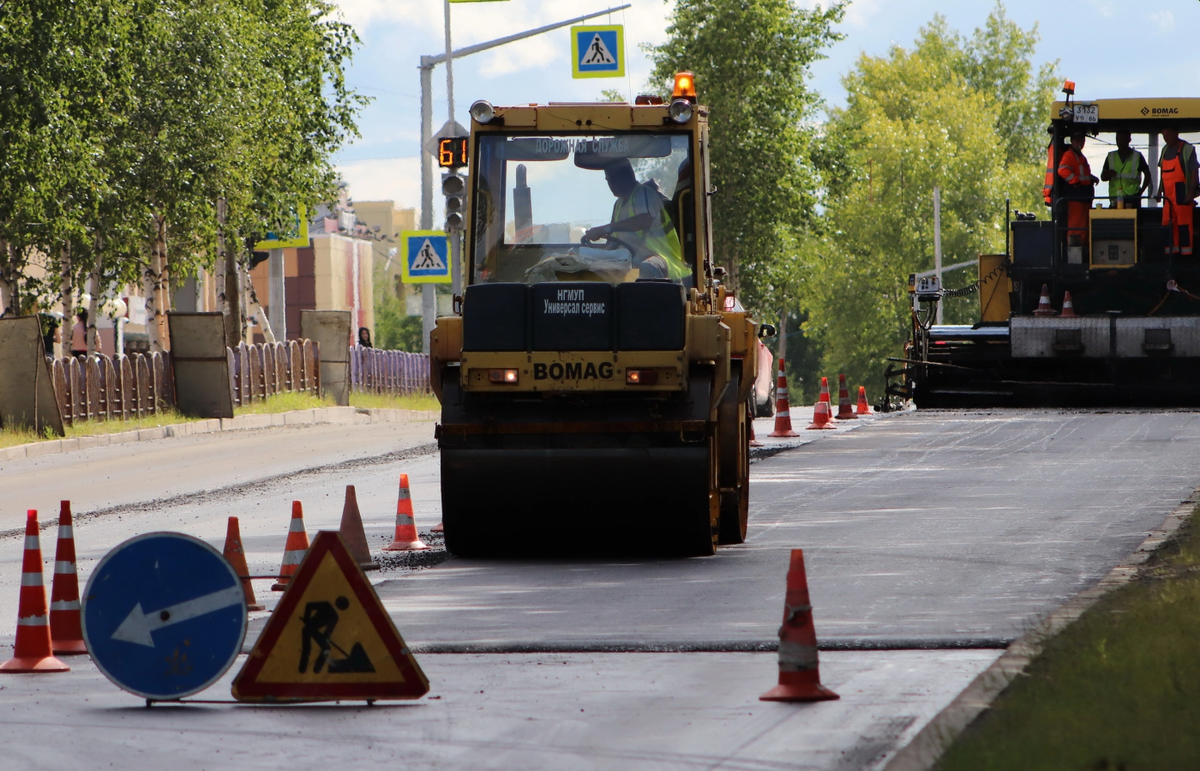    Власти Нефтеюганска этим летом займутся ремонтом 5,5 километров городских дорог