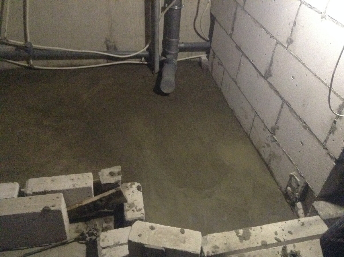 Высохший пол в санузле.