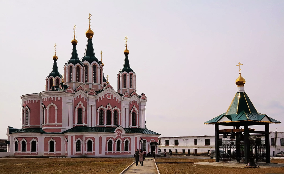 Долматово курганской обл. Далматово Курганская область монастырь. Свято-Успенский Далматовский мужской монастырь. Далматовский монастырь надвратная Церковь. Далматовский монастырь Челябинск.