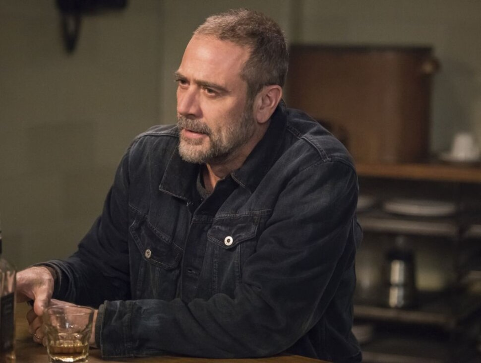 радостные дети и компьютерные игры. майкл паркс актер. мотель бейтса сериал отец эммы. джеффри дин морган ходячие мертвецы. папа и сын.