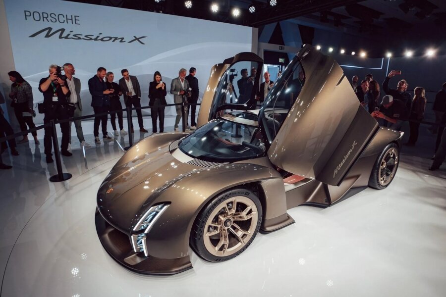 Самый быстрый серийный автомобиль в мире