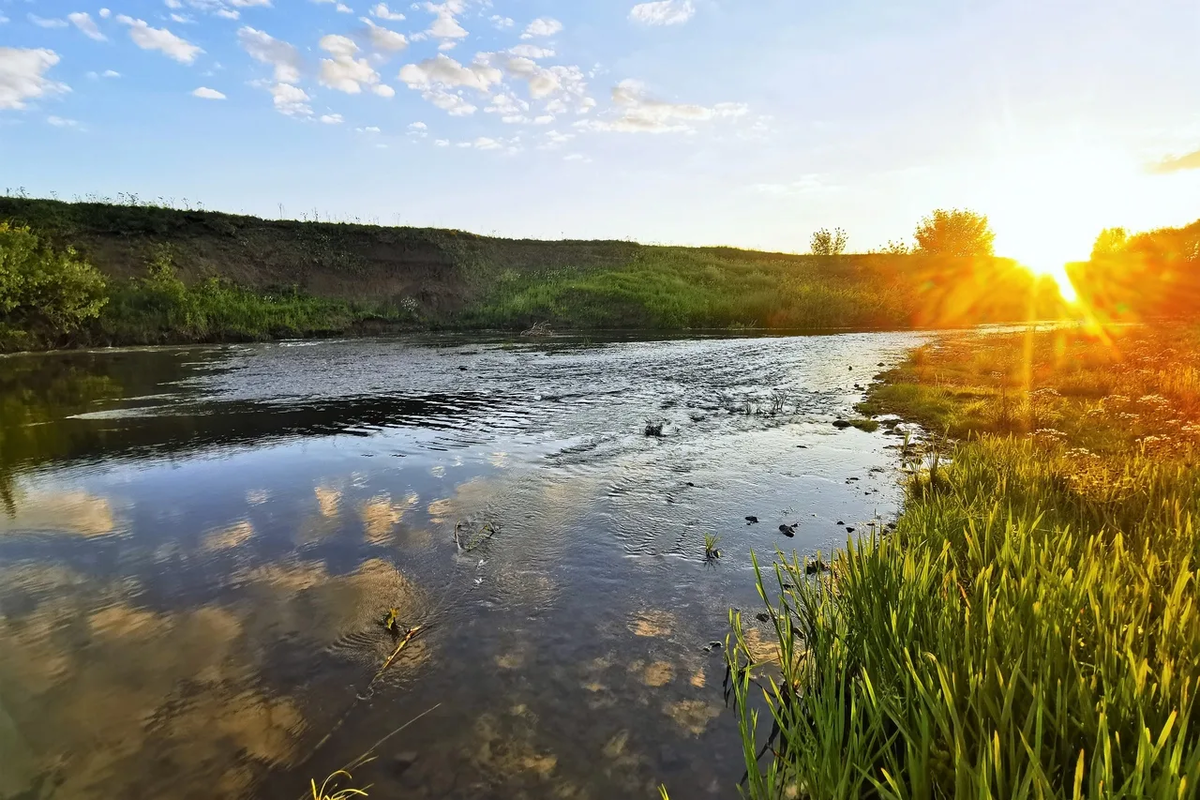 перекат у реки