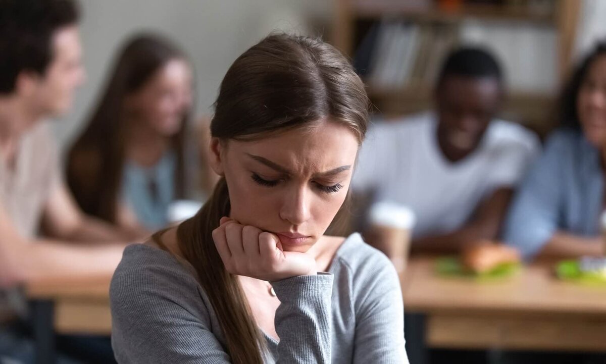 Как перестать бояться общения. Как перестать бояться страхов. Стеснение в общении. Боязнь общества. Как перебороть страх общения.