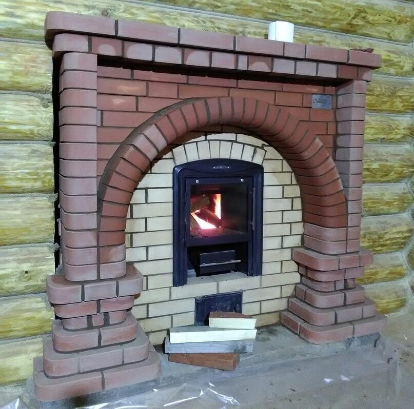 Кладка кирпичных порталов для банных печей - каменок из кирпича, цены и стоимость в Москве и Московской области 